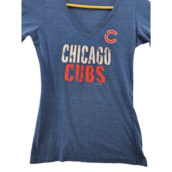 CHICAGO CUBS Shirt Women’s Short Sleeve V-Neck Tee Blue Size Small - Picture 3 of 6